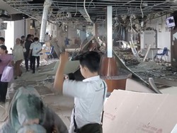 Sebuah Ledakan Terjadi di Semen Padang Hospital, Warga: Suaranya Cukup Besar