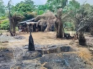 Pemilik Sumur Minyak Ilegal yang Terbakar di Batanghari Serahkan Diri Pemilik Sumur Minyak Ilegal yang Terbakar di Batanghari Serahkan Diri