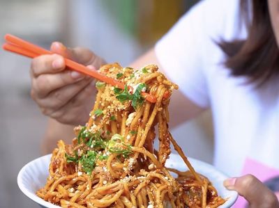 Bikin Bibir Jontor! Ini 10 Mie Pedas Terkenal di Berbagai Daerah