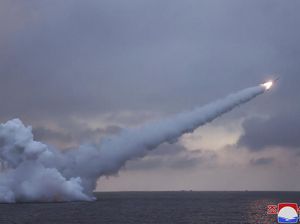 Berulang Kali Pyongyang Pamer Kekuatan Perang Berulang Kali Pyongyang Pamer Kekuatan Perang