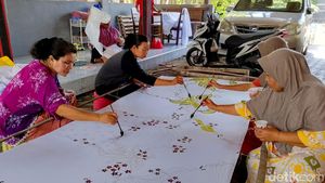 Perajin Batik Probolinggo Banjir Pesanan di Tahun Politik