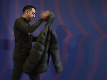 Xavi Dikartu Merah, Barcelona Marah