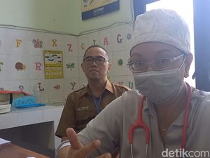 Dokter Spesialis Anak Tak Sarankan Bayi Berjari 24 di Sampang Dioperasi Dokter Spesialis Anak Tak Sarankan Bayi Berjari 24 di Sampang Dioperasi