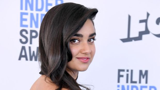 SANTA MONICA, CALIFORNIA - MARCH 06: Geraldine Viswanathan attends the 2022 Film Independent Spirit Awards on March 06, 2022 in Santa Monica, California.   Jon Kopaloff/Getty Images/AFP (Photo by Jon Kopaloff / GETTY IMAGES NORTH AMERICA / Getty Images via AFP)