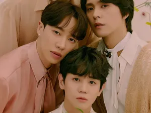 HIGHLIGHT Comeback Maret, Rayakan Ultah Debut Ke-15 HIGHLIGHT Comeback Maret, Rayakan Ultah Debut Ke-15