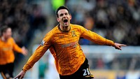5. Jan Vennegoor of Hesselink - pemain Hull City periode 2009–2010. Nama lengkapnya berjumlah 23 huruf/46 karakter (termasuk spasi). Foto: Getty Images/Jamie McDonald