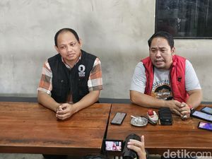 TPD Sulsel Duga Peserta Kampanye Ganjar Protes Diberi Rp 10 Ribu Penyusup TPD Sulsel Duga Peserta Kampanye Ganjar Protes Diberi Rp 10 Ribu Penyusup