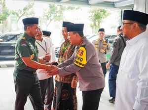 Kapolri-Panglima TNI Dampingi Jokowi Hadiri Resepsi Harlah ke-101 NU