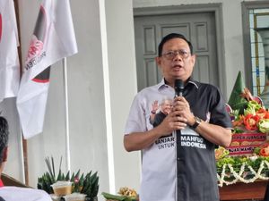 Mahfud Md Akan Mundur sebagai Menteri, TPD Jatim: Harusnya Paslon Lain Juga Mahfud Md Akan Mundur sebagai Menteri, TPD Jatim: Harusnya Paslon Lain Juga