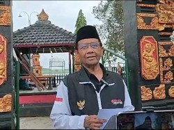 Mahfud Menghadap Jokowi untuk Serahkan Surat Pengunduran Diri Hari Ini