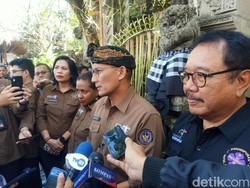 Turis Inggris Mengeluh Pantai Kuta Jorok di Tiktok, Sandiaga: Ini Masukan