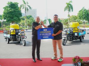 PT SIER Salurkan CSR Rp 715 Juta Berupa Beasiswa untuk 555 Siswa Surabaya