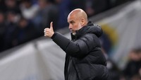 Guardiola masih akan berjumpa dengan Liverpool dan Tottenham di Liga Inggris, karena kontraknya bersama Man City masih sampai musim panas 2027 (REUTERS/DAVID KLEIN)
