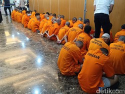 Polda Metro Tangkap 37 Bandit Selama Sebulan, Sita Pistol hingga Amunisi