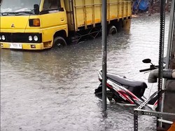 Sejumlah Wilayah di Depok Terkena Banjir Usai Hujan Deras Sore Tadi