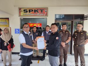 Bawaslu Malang Laporkan Kasus Pembakaran Bendera PDIP ke Polisi