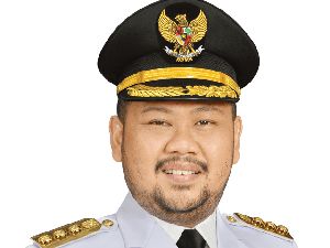 Profil Bupati Gresik Gus Yani yang Ikut Deklarasi Prabowo-Gibran