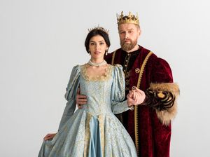 Intip 5 Fashion Terbaik Ratu dari Berbagai Negara Dunia di Tahun 2023