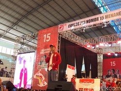 Respons Kaesang soal Spanduk Tolak Gibran yang Bertebaran di Malang