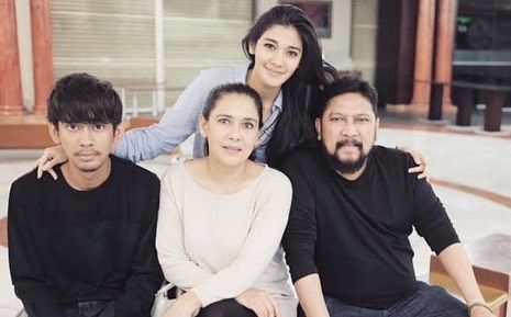Keluarga Lydia Kandou dan Jamal Mirdad