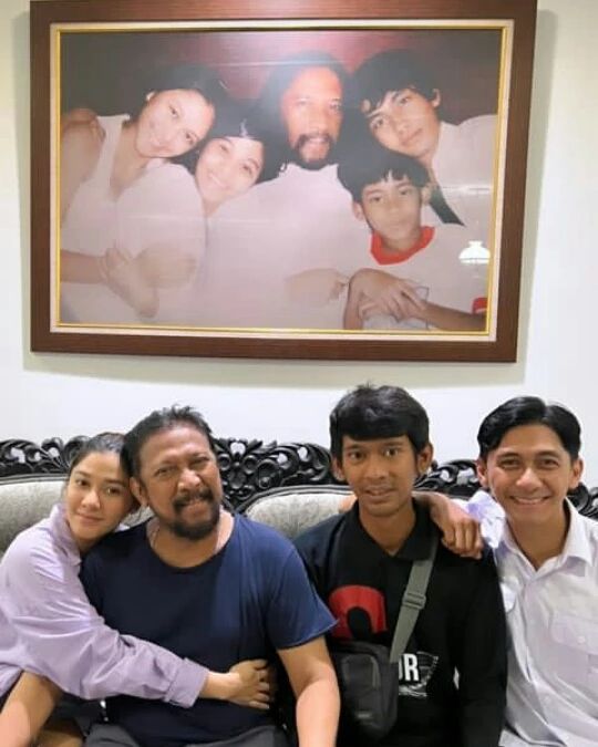 Keluarga Lydia Kandou dan Jamal Mirdad