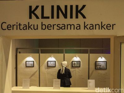 Melihat Pameran Karya Penyintas Kanker Indonesia