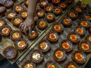 Intip Usaha Dodol Keranjang Sejak 1940, Laku 5.000 Potong/Hari