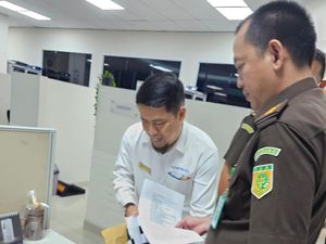 Kejati Sumsel Geledah KPP Madya Bogor