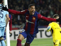 Direktur Barcelona Tanggapi Dingin Rumor Transfer Vitor Roque