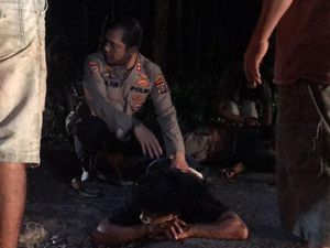 2 Pria di Paluta Terkapar di Jalan, Ternyata Kecelakaan saat Mabuk Tuak
