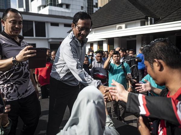 Berhenti Jadi Menteri, Mahfud Md Pamitan dengan Pegawai Kemenko Polhukam
