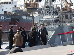 Kim Jong Un Murka, Korut Selidiki Kegagalan Peluncuran Kapal Perang