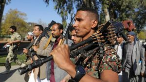 Penampilan Sangar Pejuang Baru Houthi dalam Parade Dukung Palestina