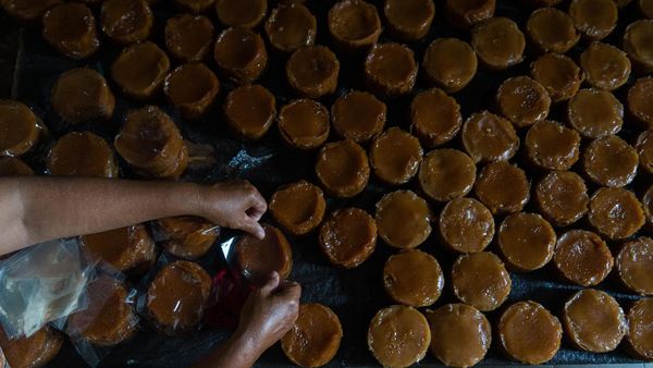 Industri Rumahan di Yogya Produksi 200 Kg Kue Keranjang Per Hari