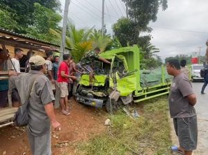 Kronologi Tabrakan Beruntun 4 Kendaraan di Lubuklinggau Tewaskan Kernet Truk Kronologi Tabrakan Beruntun 4 Kendaraan di Lubuklinggau Tewaskan Kernet Truk