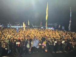Meski Hujan, 15 Ribu Orang Hadiri Konser Indonesia Maju Prabowo-Gibran di Solok
