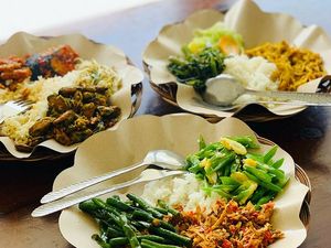 Unik! Ada Warung Nasi Nyempil di Apartemen M-Town Gading Serpong Unik! Ada Warung Nasi Nyempil di Apartemen M-Town Gading Serpong