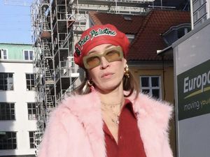 Drama Makin Memanas, Kakak Gigi Hadid Sebut Nicola Peltz Haus Popularitas