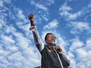 Mahfud Janji Akan Aktifkan Pemerintahan Teritorial di Papua Mahfud Janji Akan Aktifkan Pemerintahan Teritorial di Papua