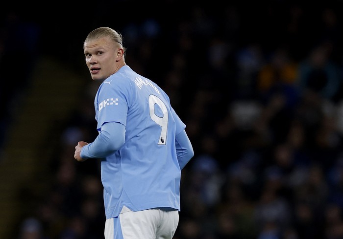 Erling Haaland Soccer Football - Premier League - Manchester City v Burnley - Etihad Stadium, Manchester, Britain - January 31, 2024 Manchester City's Erling Braut Haaland Action Images via Reuters/Jason Cairnduff NO USE WITH UNAUTHORIZED AUDIO, VIDEO, DATA, FIXTURE LISTS, CLUB/LEAGUE LOGOS OR 'LIVE' SERVICES. ONLINE IN-MATCH USE LIMITED TO 45 IMAGES, NO VIDEO EMULATION. NO USE IN BETTING, GAMES OR SINGLE CLUB/LEAGUE/PLAYER PUBLICATIONS.