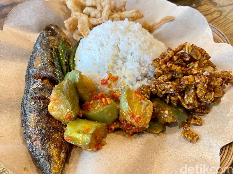Jual Paket Menu Rp 20 Ribu, Kedai Nasi di Apartemen Ini Laris Manis