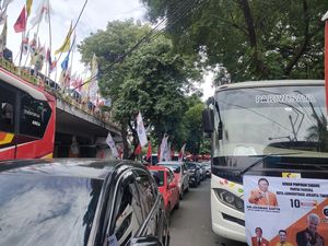 Lalin Gatsu Arah Slipi Padat Merayap Jelang Konser Metal di GBK