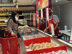 Merapat! Daging Ayam-Sapi Diobral Murah Meriah di Transmart Full Day Sale