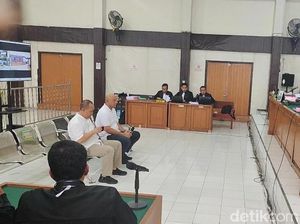 Suap AKBP Dalizon Rp 10 Miliar, Mantan Kadis PUPR Muba Dituntut 3 Tahun Penjara Suap AKBP Dalizon Rp 10 Miliar, Mantan Kadis PUPR Muba Dituntut 3 Tahun Penjara