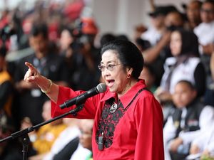 Cerita Megawati Diingatkan Puan-Prananda: Mama Sabar, Sabar, Sabar Cerita Megawati Diingatkan Puan-Prananda: Mama Sabar, Sabar, Sabar