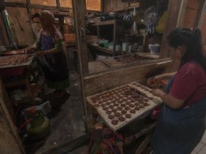 Lihat Yuk Produksi Makanan Tradisional Ampyang di Salatiga