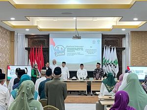 Alumni PTIQ dan IIQ Deklarasikan Dukungan untuk AMIN Alumni PTIQ dan IIQ Deklarasikan Dukungan untuk AMIN