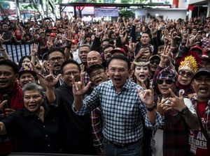 Kemeja Kotak-kotak is Back Kala Ahok Terang-terangan Dukung Ganjar Kemeja Kotak-kotak is Back Kala Ahok Terang-terangan Dukung Ganjar
