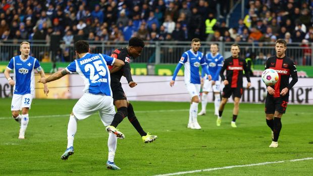 Soccer Football - Bundesliga - SV Darmstadt 98 v Bayer Leverkusen - Merck-Stadion am Bollenfalltor, Darmstadt, Germany - February 3, 2024 Bayer Leverkusen's Nathan Tella scores their first goal REUTERS/Kai Pfaffenbach DFL REGULATIONS PROHIBIT ANY USE OF PHOTOGRAPHS AS IMAGE SEQUENCES AND/OR QUASI-VIDEO.