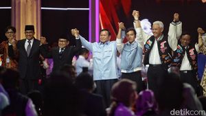 Debat Kelima Pilpres 2024 Usai, Masing-masing Paslon Saling Berpelukan
